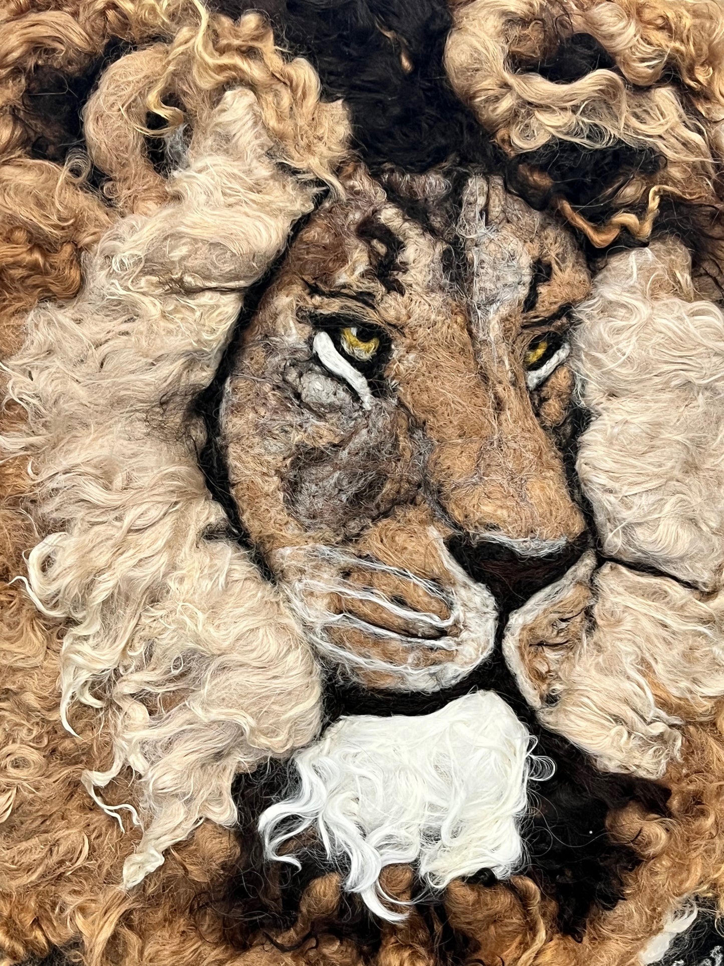 FP80 Felted Lion Portrait (13x16) Fawn/Beige Side | Suri Alpaca Fiber Art