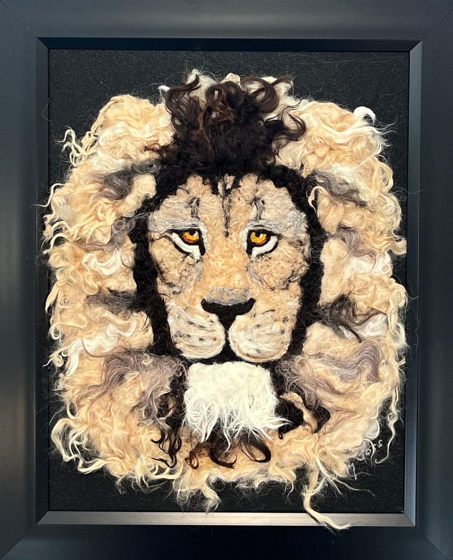 FP81 Felted Lion Portrait (13x16) Beige | Suri Alpaca Fiber Art