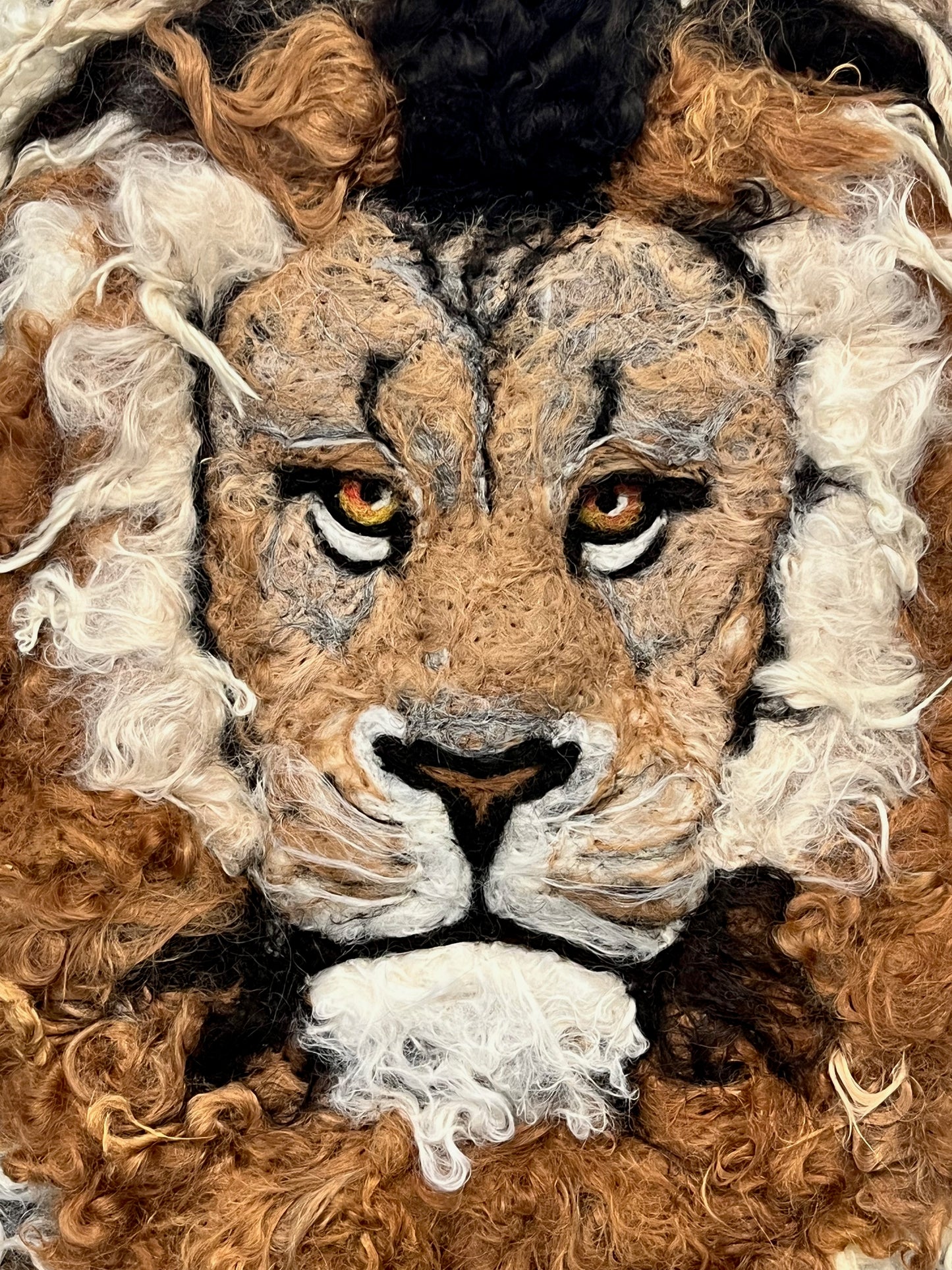 FP84 Felted Lion Portrait (13x16) Fawn-Beige | Suri Alpaca Fiber Art